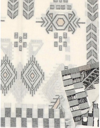 Geometrical Jacquard  Scarf With Row fringes