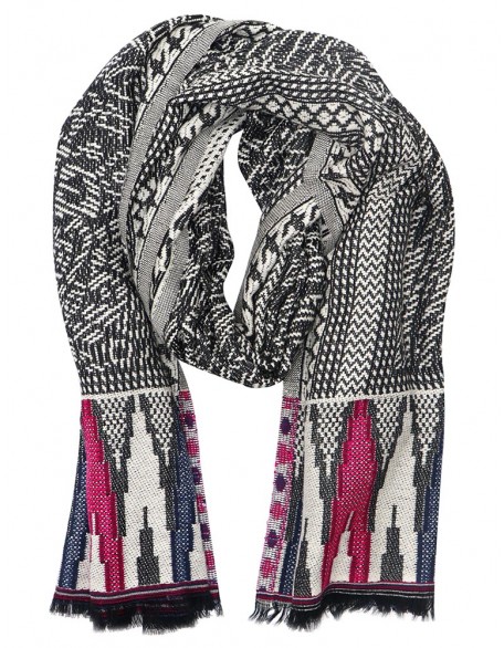 Geometrical Scarf With Row Fringes