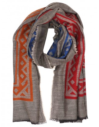 Geometrical Jacquard scarf with Row Fringes
