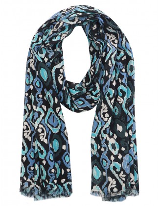 Geometrical Printed Scarf with Row Fringes